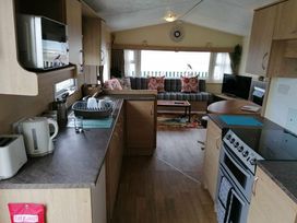 Golden Sands Kinmel Bay - Holiday Accommodation 11147 - North Wales - 1185010 - thumbnail photo 5