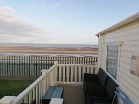 Golden Sands Kinmel Bay - Holiday Accommodation 11147 - North Wales - 1185010 - thumbnail photo 9