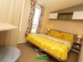 Tattershall Lakes Country Park - Holiday Accommodation 11157 - Lincolnshire - 1185014 - thumbnail photo 6