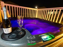 Tattershall Lakes Country Park - Holiday Accommodation 11157 - Lincolnshire - 1185014 - thumbnail photo 13