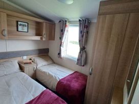 Reighton Sands Holiday Park - Holiday Accommodation 11160 - North Yorkshire (incl. Whitby) - 1185015 - thumbnail photo 8