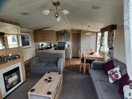 Reighton Sands Holiday Park - Holiday Accommodation 11160 - North Yorkshire (incl. Whitby) - 1185015 - thumbnail photo 13