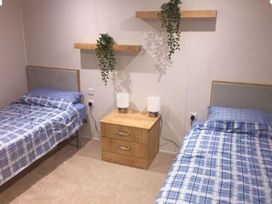 Chesil Beach Holiday Park - Holiday Accommodation 11161 - Dorset - 1185016 - thumbnail photo 8