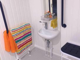 Chesil Beach Holiday Park - Holiday Accommodation 11161 - Dorset - 1185016 - thumbnail photo 14