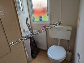 Brynowen Holiday Park - Holiday Accommodation 11226 - Mid Wales - 1185025 - thumbnail photo 8
