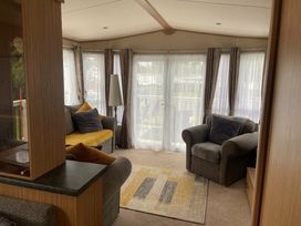 Marton Mere Holiday Village - Holiday Accommodation 11240 - Lake District - 1185027 - thumbnail photo 5