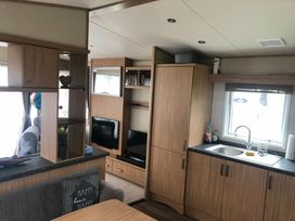 Marton Mere Holiday Village - Holiday Accommodation 11240 - Lake District - 1185027 - thumbnail photo 6