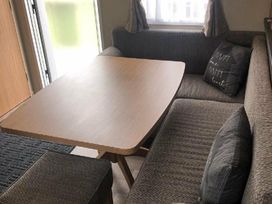 Marton Mere Holiday Village - Holiday Accommodation 11240 - Lake District - 1185027 - thumbnail photo 7