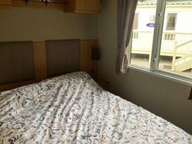 Marton Mere Holiday Village - Holiday Accommodation 11240 - Lake District - 1185027 - thumbnail photo 10
