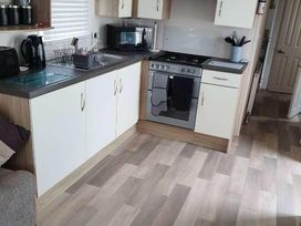 Golden Gate Holiday Centre - Holiday Accommodation 11250 - North Wales - 1185030 - thumbnail photo 2