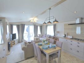 Perran Sands - Holiday Accommodation 11264 - Cornwall - 1185032 - thumbnail photo 3