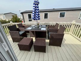 Skipsea Sands Holiday Park - Holiday Accommodation 11304 - North Yorkshire (incl. Whitby) - 1185035 - thumbnail photo 17