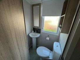 Skipsea Sands Holiday Park - Holiday Accommodation 11304 - North Yorkshire (incl. Whitby) - 1185035 - thumbnail photo 18