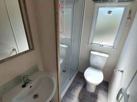 Weymouth Bay Holiday Park - Holiday Accommodation 11306 - Dorset - 1185036 - thumbnail photo 13