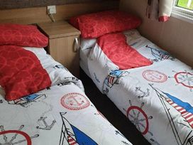 Hafan y Mor Haven - Holiday Accommodation 11307 - North Wales - 1185037 - thumbnail photo 10