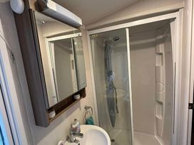 Kiln Park Holiday Park - Holiday Accommodation 11309 - South Wales - 1185039 - thumbnail photo 9