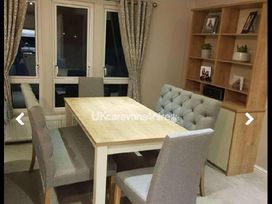 Cayton Bay Caravan Park - Holiday Accommodation 11313 - North Yorkshire (incl. Whitby) - 1185040 - thumbnail photo 2