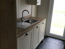 Cayton Bay Caravan Park - Holiday Accommodation 11313 - North Yorkshire (incl. Whitby) - 1185040 - thumbnail photo 6