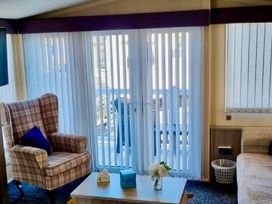 Marton Mere Holiday Village - Holiday Accommodation 11381 - Lake District - 1185048 - thumbnail photo 5