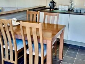 Marton Mere Holiday Village - Holiday Accommodation 11381 - Lake District - 1185048 - thumbnail photo 10