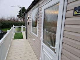 Seton Sands Caravan Park - Holiday Accommodation 11421 - Scottish Lowlands - 1185057 - thumbnail photo 3