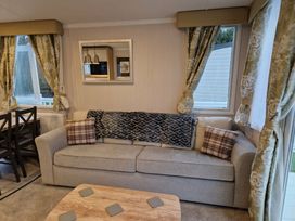 Seton Sands Caravan Park - Holiday Accommodation 11421 - Scottish Lowlands - 1185057 - thumbnail photo 10