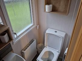 Seton Sands Caravan Park - Holiday Accommodation 11421 - Scottish Lowlands - 1185057 - thumbnail photo 17