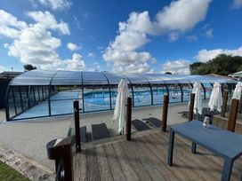 Hopton Holiday Village - Holiday Accommodation 11450 - Suffolk & Essex - 1185060 - thumbnail photo 12
