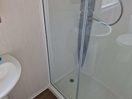 Seashore Holiday Park - Holiday Accommodation 11473 - Norfolk - 1185063 - thumbnail photo 8