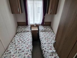 Seashore Holiday Park - Holiday Accommodation 11473 - Norfolk - 1185063 - thumbnail photo 13
