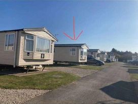 Pentire Costal Holiday Park - Holiday Accommodation 11475 - Cornwall - 1185064 - thumbnail photo 9