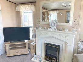 Golden Sands Kinmel Bay - Holiday Accommodation 11491 - North Wales - 1185068 - thumbnail photo 2