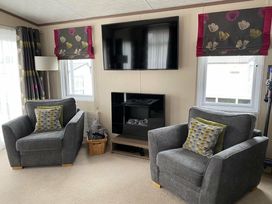 Rockley Park - Holiday Accommodation 11506 - Dorset - 1185070 - thumbnail photo 3