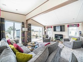 Rockley Park - Holiday Accommodation 11506 - Dorset - 1185070 - thumbnail photo 12