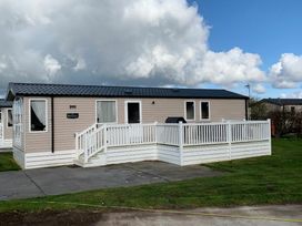 Flamingo Land Holiday Park - Holiday Accommodation 11515 - North Yorkshire (incl. Whitby) - 1185071 - thumbnail photo 1