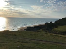 Pentire Costal Holiday Park - Holiday Accommodation 11537 - Cornwall - 1185073 - thumbnail photo 16
