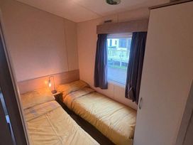 Happy Days Holiday Homes - Holiday Accommodation 11570 - Lincolnshire - 1185076 - thumbnail photo 5