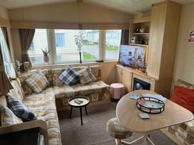 Happy Days Holiday Homes - Holiday Accommodation 11570 - Lincolnshire - 1185076 - thumbnail photo 8