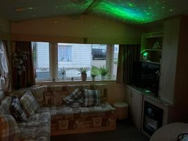 Happy Days Holiday Homes - Holiday Accommodation 11570 - Lincolnshire - 1185076 - thumbnail photo 9