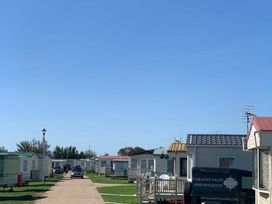 Happy Days Holiday Homes - Holiday Accommodation 11570 - Lincolnshire - 1185076 - thumbnail photo 11