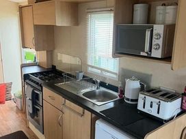 Happy Days Holiday Homes - Holiday Accommodation 11570 - Lincolnshire - 1185076 - thumbnail photo 16