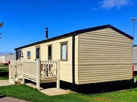 Golden Sands - Holiday Accommodation 11579 - Lincolnshire - 1185077 - thumbnail photo 1