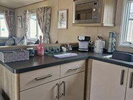 Golden Sands Kinmel Bay - Holiday Accommodation 11613 - North Wales - 1185078 - thumbnail photo 5