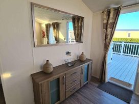 Trecco Bay - Holiday Accommodation 11650 - Somerset & Wiltshire - 1185083 - thumbnail photo 1