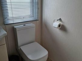 Trecco Bay - Holiday Accommodation 11650 - Somerset & Wiltshire - 1185083 - thumbnail photo 5
