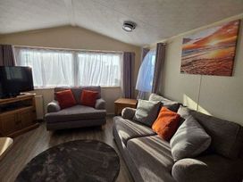 Trecco Bay - Holiday Accommodation 11651 - Somerset & Wiltshire - 1185084 - thumbnail photo 5