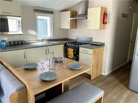 Cherry Tree Holiday Park - Holiday Accommodation 11677 - Norfolk - 1185087 - thumbnail photo 2