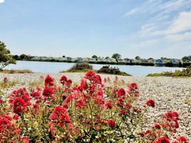 Church Farm Holiday Village - Holiday Accommodation 11680 - Hampshire - 1185088 - thumbnail photo 10