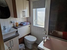 Par Sands Holiday Park - Holiday Accommodation 11706 - Cornwall - 1185092 - thumbnail photo 12