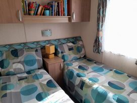 Primrose Valley Holiday Park - Holiday Accommodation 11715 - North Yorkshire (incl. Whitby) - 1185093 - thumbnail photo 14